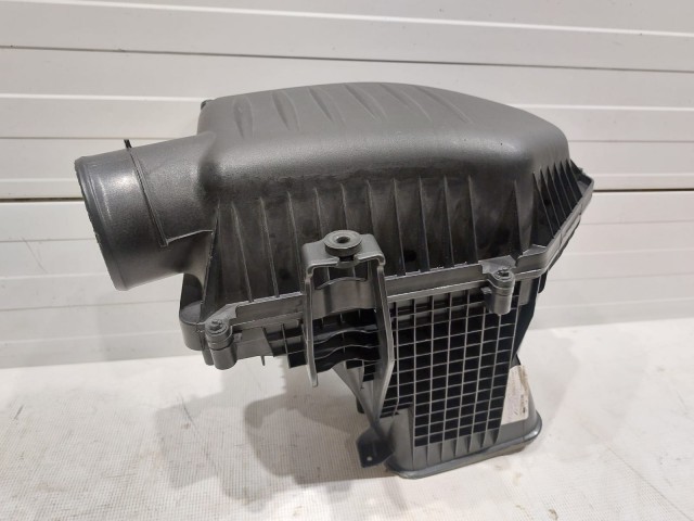 Air Cleaner Assembly
